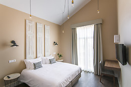 CASA DAS MURALHAS HERITAGE HOUSE
