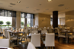 Martin's Brugge ***