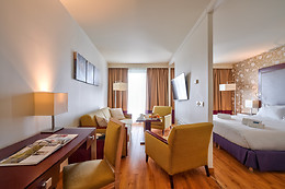 Zenitude Hôtel-Résidences Roissy Charles de Gaulle