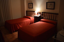 HOSPEDERIA BODAS DE CAMACHO Y LA CASA DE BASILIO EL POBRE