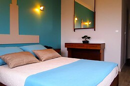 HOTEL AREIAS CLARAS