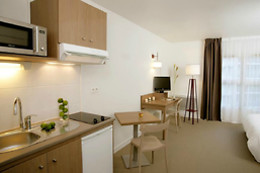 Zenitude Hôtel-Résidences Confort Cannes Mandelieu