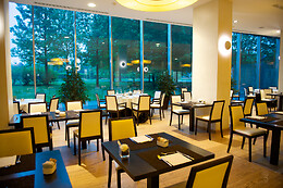 Best Western Plus The Hub Hotel