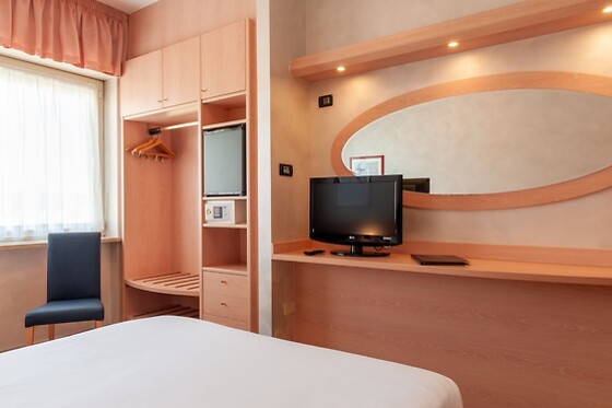Online Booking EPS - photo 2