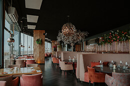 ZIZO Lounge