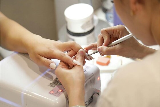 Eszter nail room - photo 3