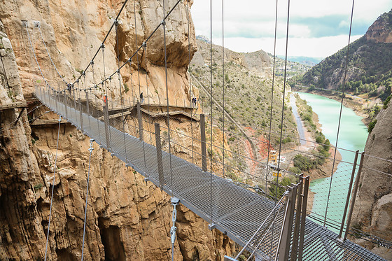 DISCOVERING SPAIN - photo 12