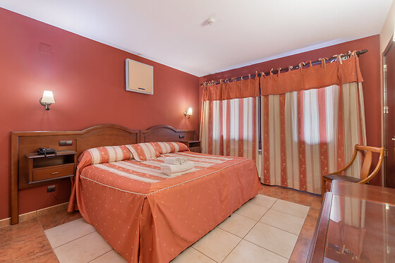 HOTEL PUERTA DE JAVALAMBRE - photo 5