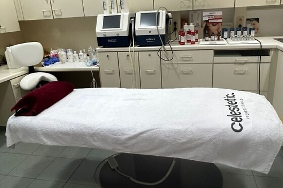 Looks Beautyclinic - photo 1