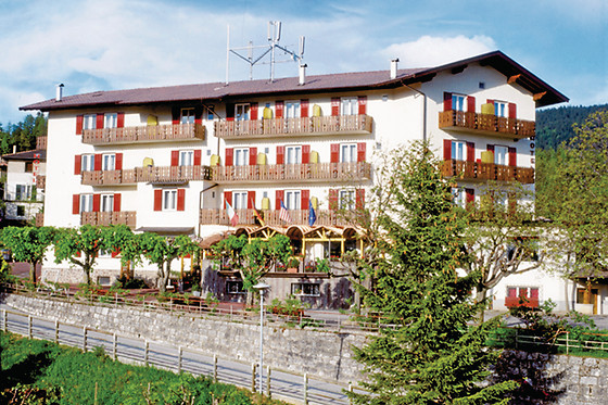 Hotel Panorama Wellness & Resort - photo 20