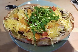 the black cockatoo