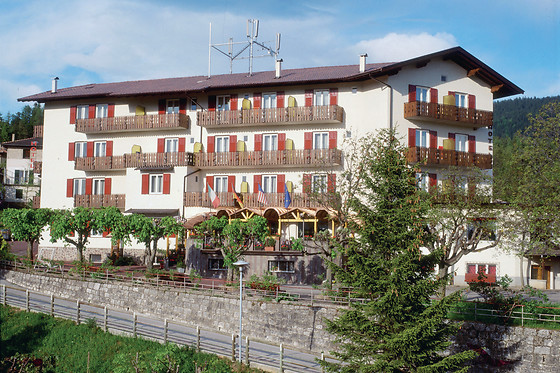 Hotel Panorama Wellness & Resort - photo 23