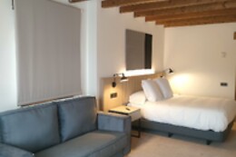 4US RIOJA WINE HOTEL