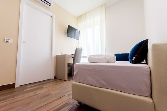 Online Booking EPS - photo 1
