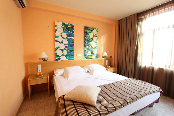 HOTEL EL ÁGUILA - photo 1