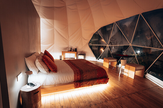 UnderDome Glamping - photo 4