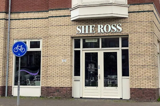 She Ross Hair & Beautysalon - photo 4