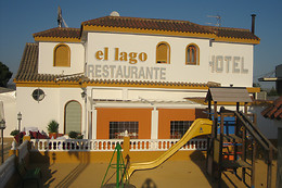 HOTEL RESTAURANTE EL LAGO