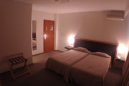 HOTEL RECINTO