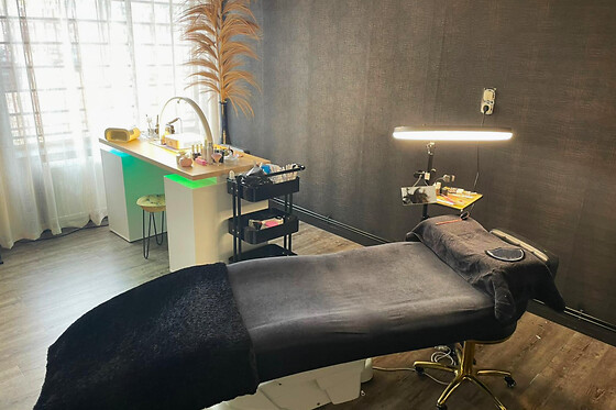 Hily's beautysalon - photo 6