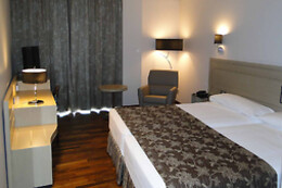 HOTEL CUMBRIA