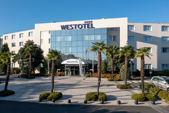Westotel Nantes - photo 0