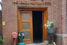 Grandcafé Het oude postkantoor