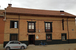 HOSTAL LOS OTEROS