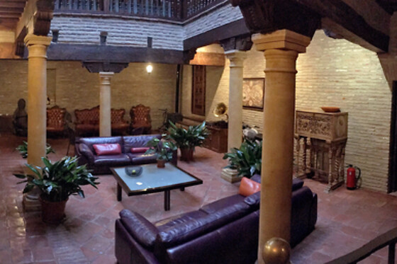 HABITACIONES LAS TERMAS - photo 9