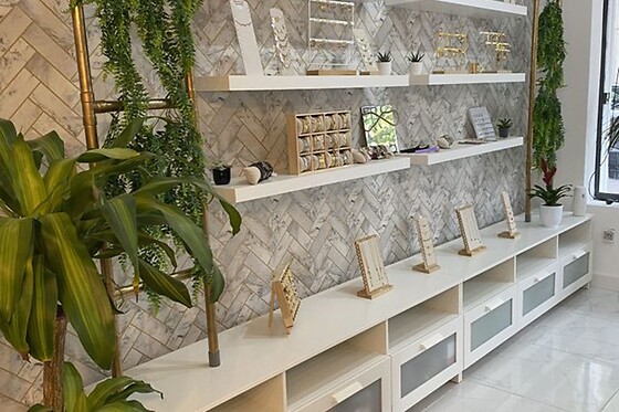 Charlotte's - photo 9