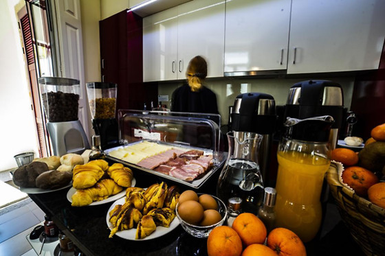 Dukes Corner Guest House - photo 7