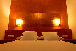 HOTEL CARMEN/ HOSTAL ROM