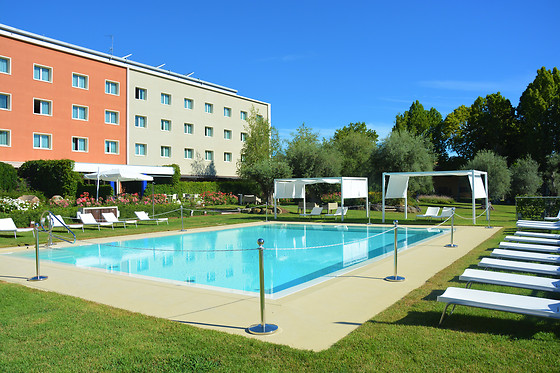 Anusca Palace Hotel - photo 17